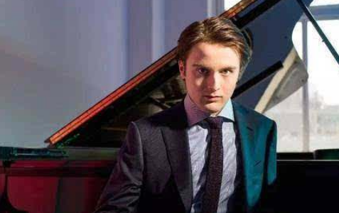鋼琴家排名前十位_鋼琴排名前十位_鋼琴排名前10